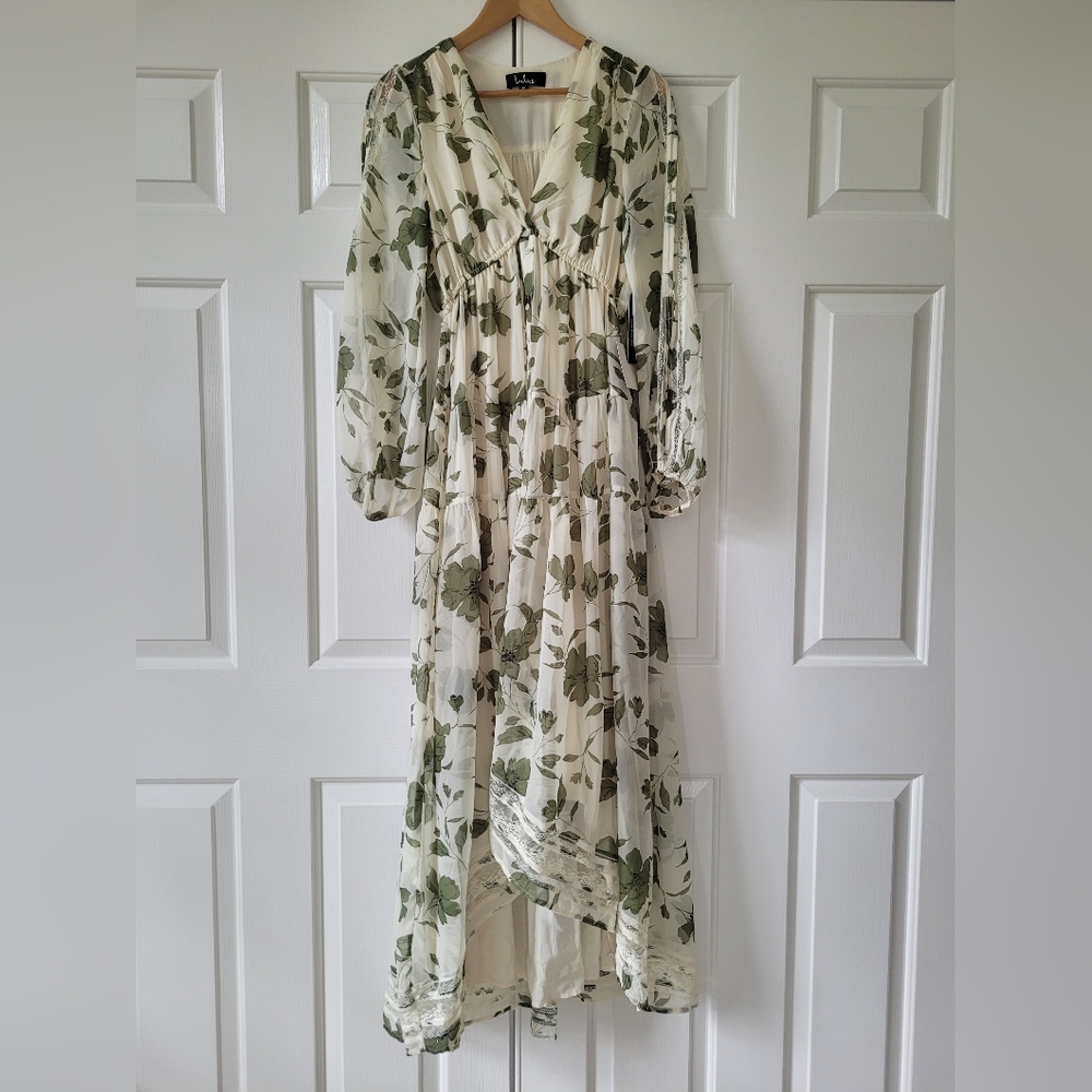 Lulu's floral maxi dress
